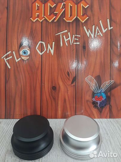 Любителям виниловых проигрывателей