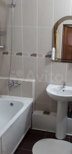 2-к. квартира, 54 м², 4/9 эт.