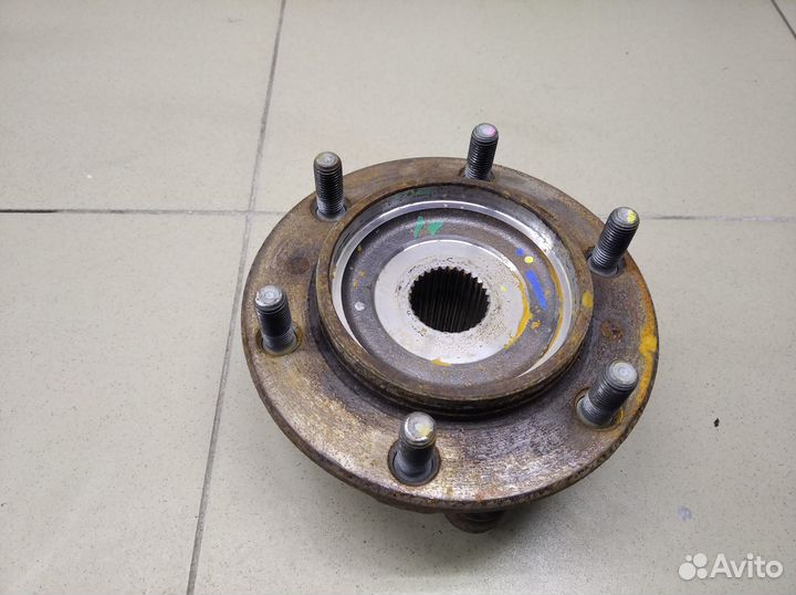 Ступица передняя Hi Lux 2015