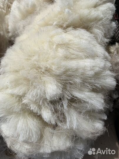 Овечья шерсть(романовская) голубоват/серого цвета