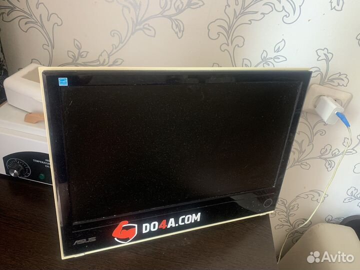 Монитор Asus 20