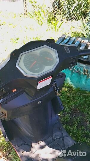 Мопеды и скуторы