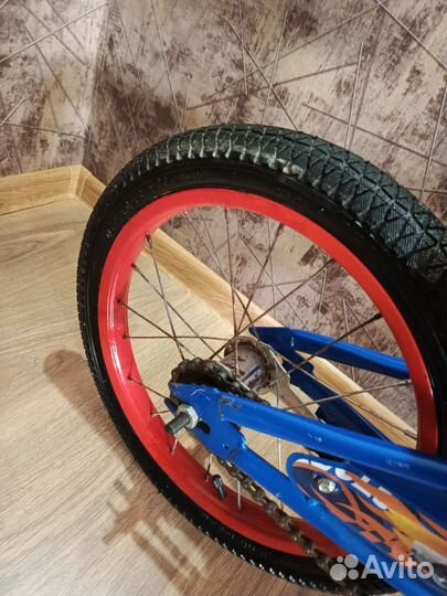 Детский велосипед hot wheels