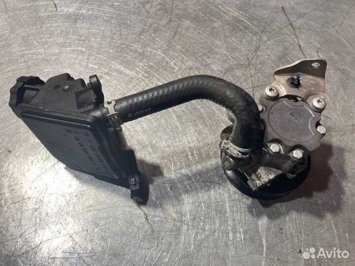 Насос гидроусилителя руля Mercedes E-Class W211