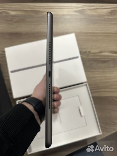 iPad 8 поколения