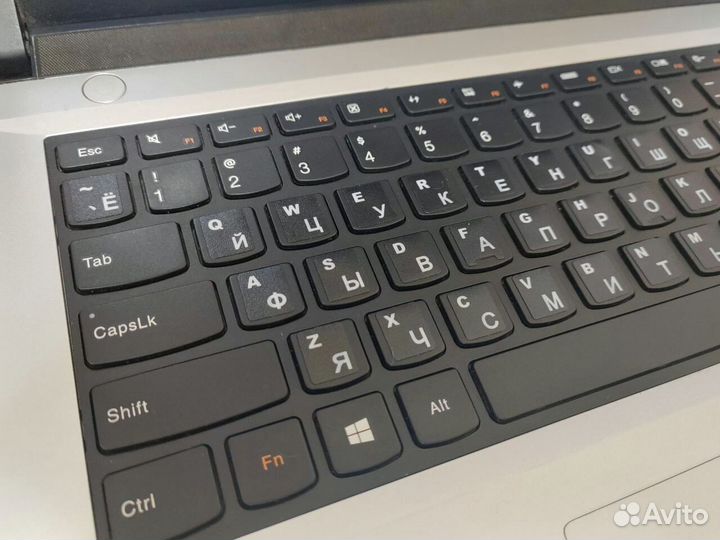 Ноутбук Lenovo с процессором i5 для игр Обмен