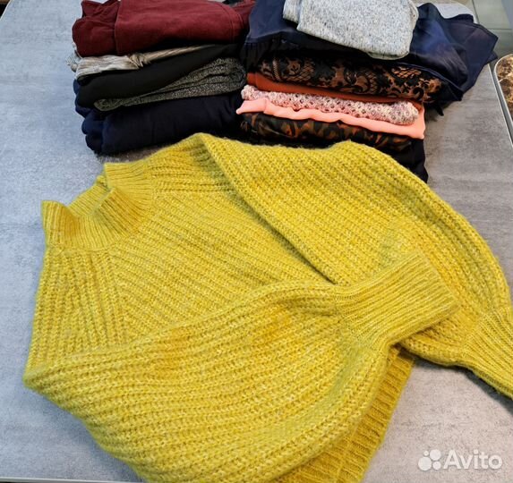 Большой пакет одежды на 44-46.Бронь
