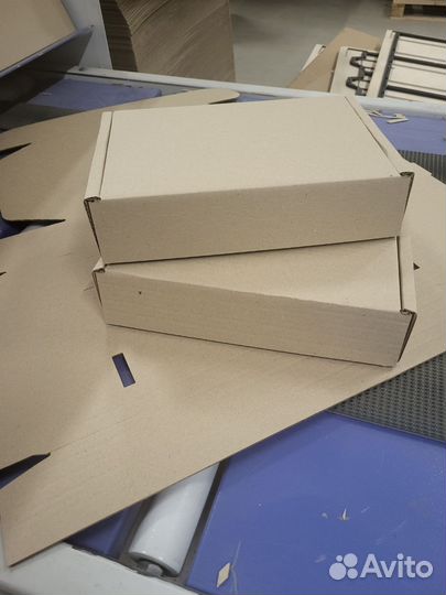 Коробка самосборная из микрогофрокартона