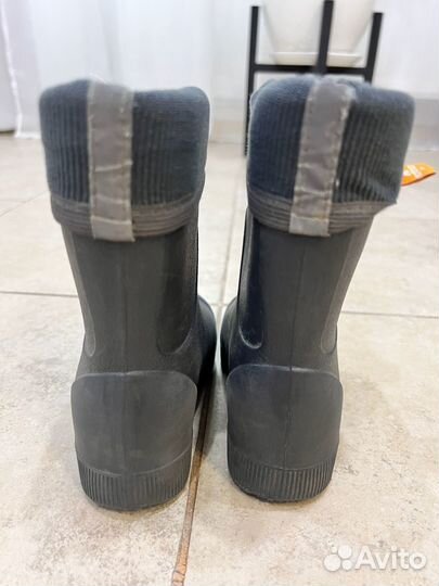 Резиновые сапоги