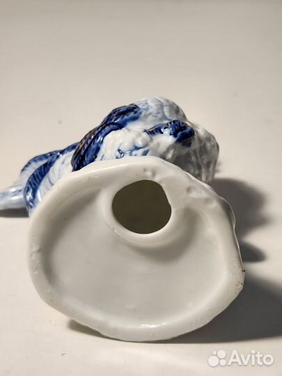 Статуэтка фарфор