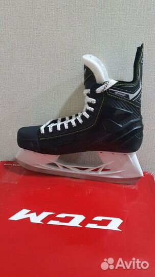Хоккейные коньки CCM Super Tacks 9350