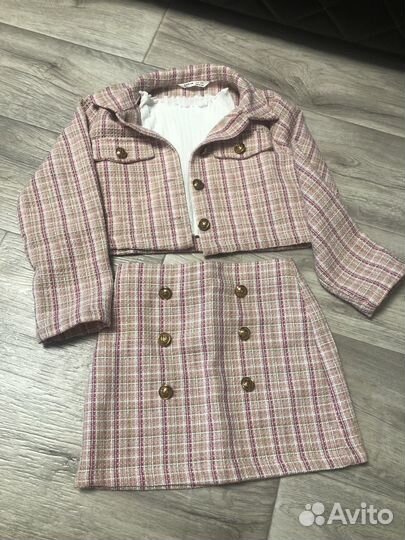 Костюм тройка на рост 128