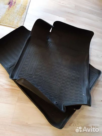 Передние коврики для Hyundai Solaris