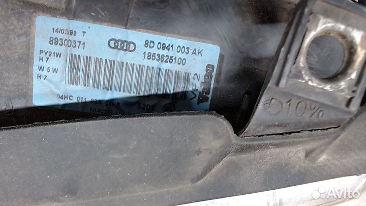 Фара (передняя) Audi A4 (B5), 1999