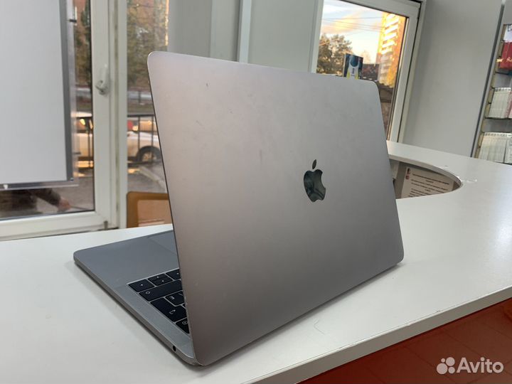 Apple MacBook Pro 13 2017