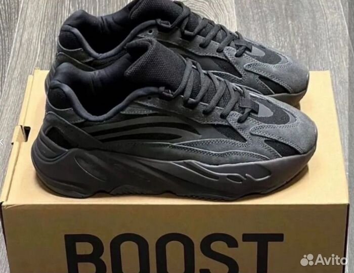 Кроссовки мужские Adidas Yeezy Boost 700 41р