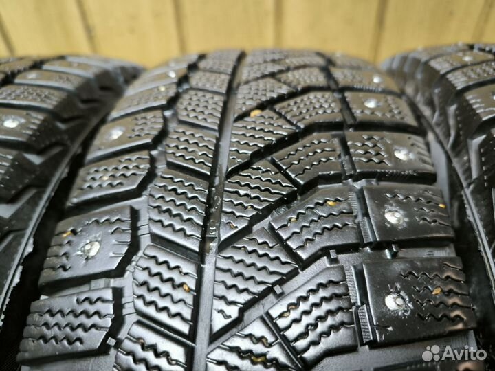 Viatti Brina Nordico V-522 185/70 R14 88T