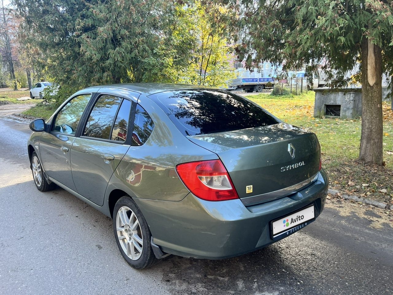 Renault Symbol: фото владельца