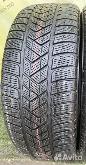 Pirelli Scorpion Winter 2 235/55 R19 105V