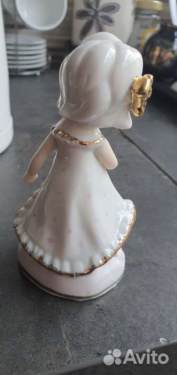 Статуэтка винтаж фарфор Португалия