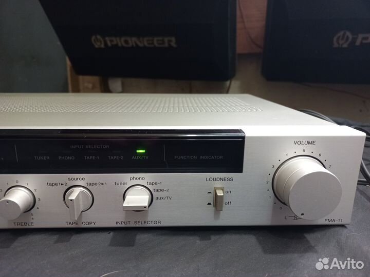 Усилитель Denon PMA-11