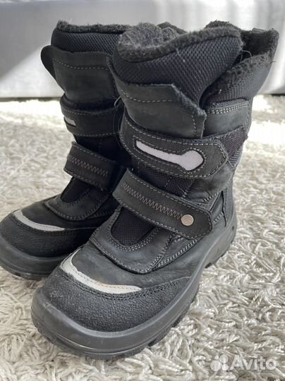 Ботинки детские,кроссовки и тапочки