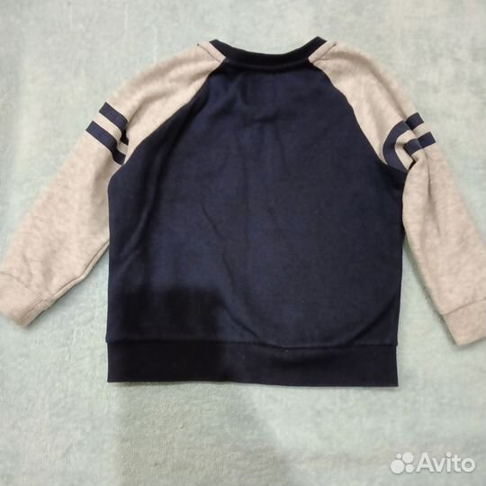 Продаю детский свитшот