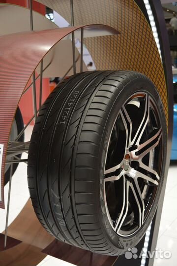 Maxxis Victra Sport VS5 255/40 R19 и 225/45 R19