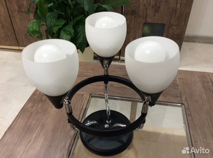 Люстры разные