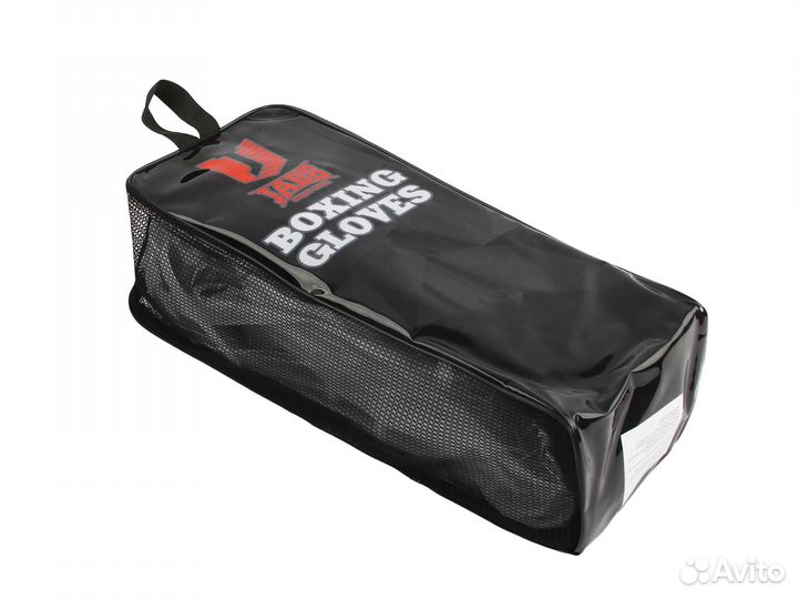 Боксерские перчатки