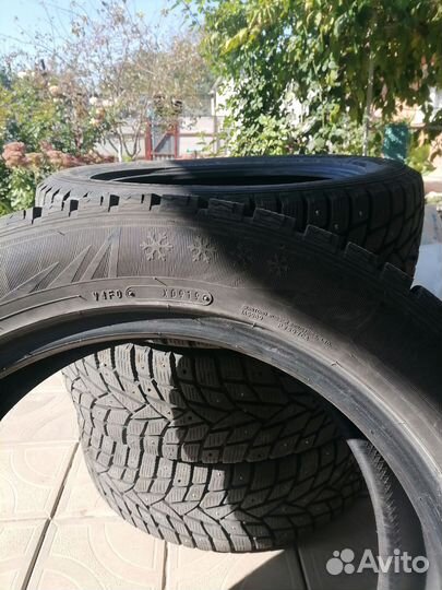 Dunlop Grandtrek Ice 02 235/55 R19