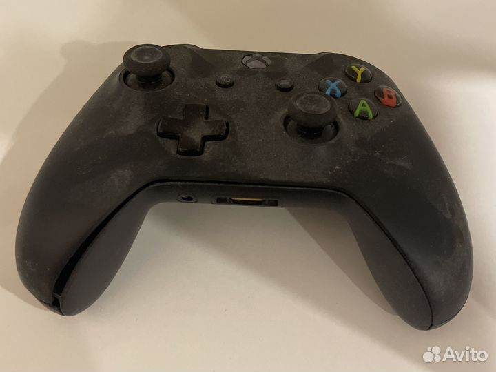 Геймпад xbox One s