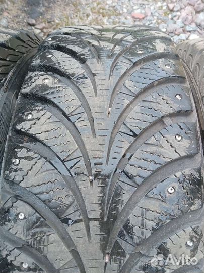 R14 Sava Eskimo Stud 185/65, PCD 5x100 DIA 57.1