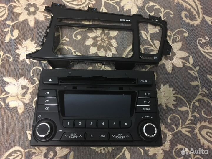 Штатная автомагнитола Kia Optima 2011-2016 год