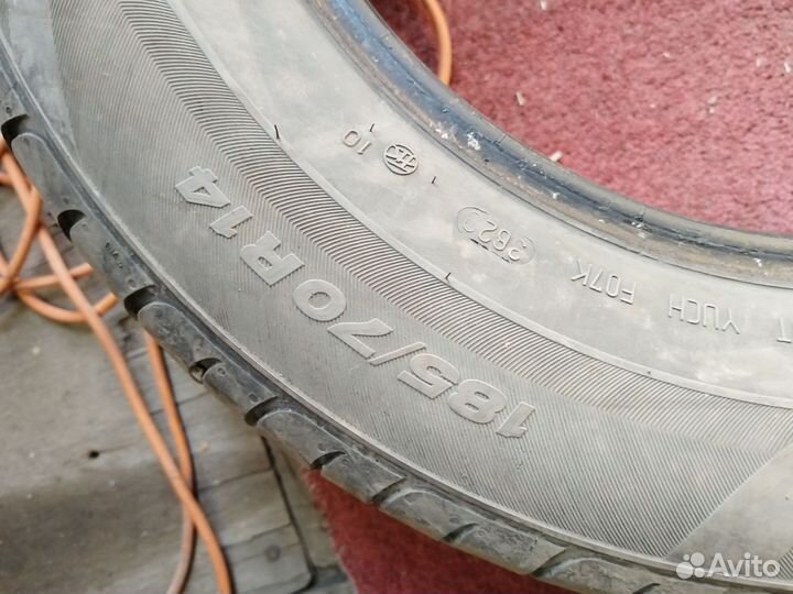 Viatti Strada Asimmetrico V-130 185/70 R14 88H
