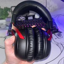 Игровые наушники HyperX Cloud III Wireless