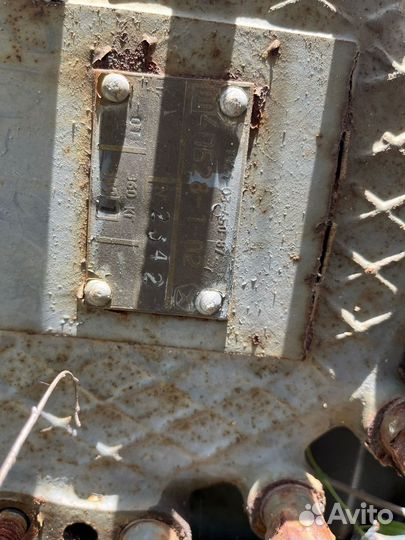 Двигатель асинхронный, компрессор холодильный