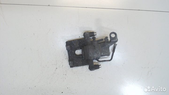 Суппорт Jaguar XF 2007–2012, 2009