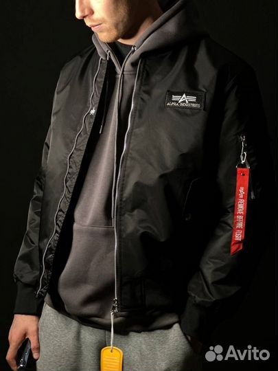 Бомбер Alpha Industries