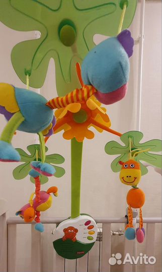 Мобиль на кроватку tiny love