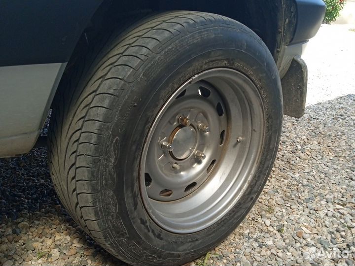 На УАЗ нива