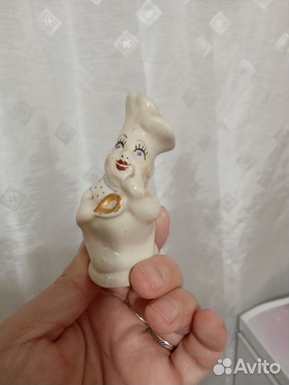 Фарфоровая статуэтка солонка поварёнок СССР