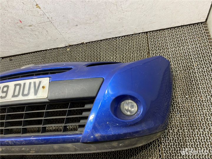 Бампер Renault Clio, 2009