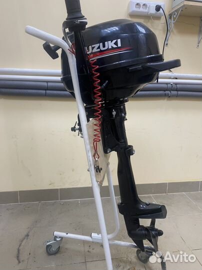 Мотор лодочный Сузуки 2,5