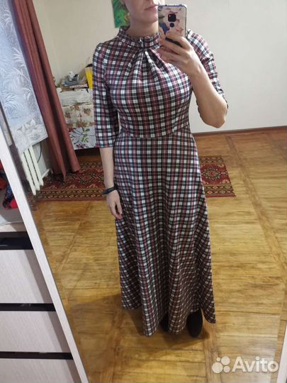 Длинное платье в пол