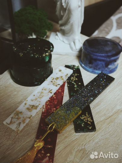 Шкатулки и закладки для книг из эпоксидной смолы