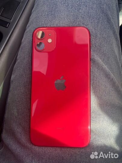 Телефон iPhone 11