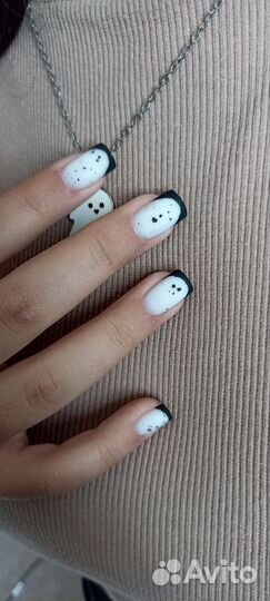 Маникюр и наращивание ногтей