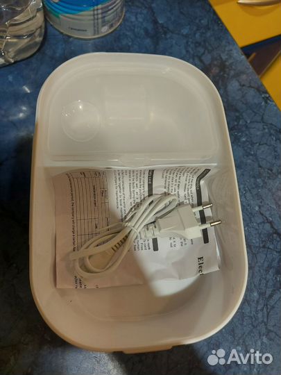 Контейнер для еды с подогревом