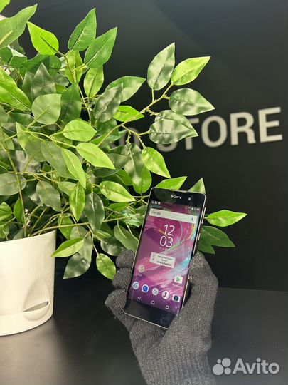 Sony Xperia E5, 16 ГБ